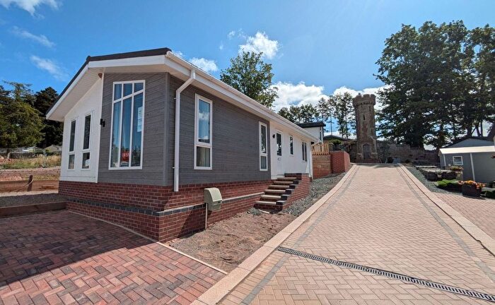 2 Bedroom Mobile/park Home For Sale In Tedstone Wafre, Bromyard, HR7