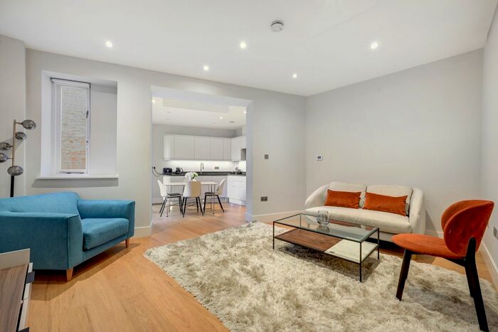 1 Bedroom Flat To Rent In Sloane Gate House, D'oyley Street, SW1X