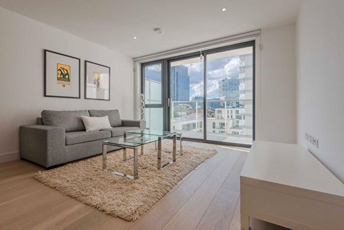 2 Bedroom Flat To Rent In Commercial Street, London, E1