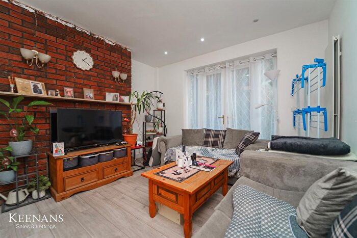 3 Bedroom End Terrace House For Sale In Falcon Crescent, Swinton, Manchester, M27