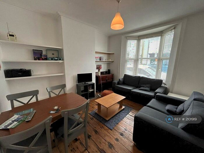 4 Bedroom Terraced House To Rent In Islingword Road, Brighton, BN2