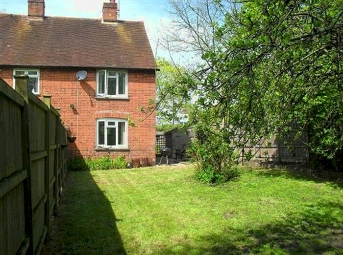 2 Bedroom Detached House To Rent In Marlow Road, Maidenhead, Berkshire, SL6