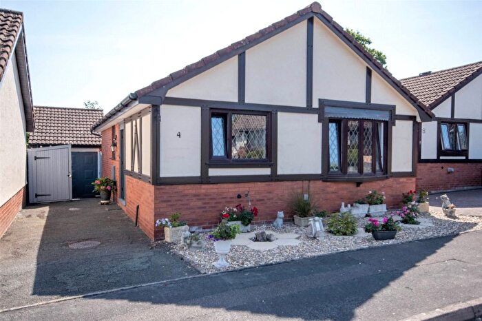 2 Bedroom Bungalow For Sale In Millers Green, Shrewsbury, Shropshire, SY1