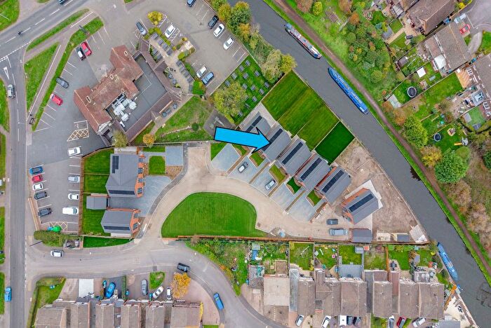 3 Bedroom Detached House For Sale In Lyde Close, Wombourne, WV5