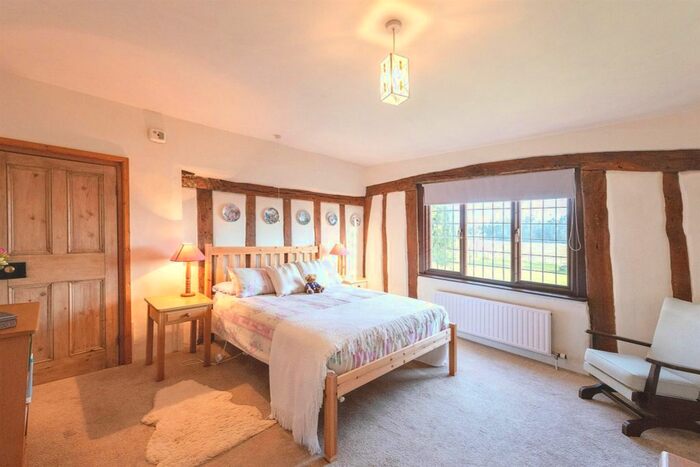 5 Bedroom Detached House For Sale In Vicarage Road, Foulden, Thetford, IP26