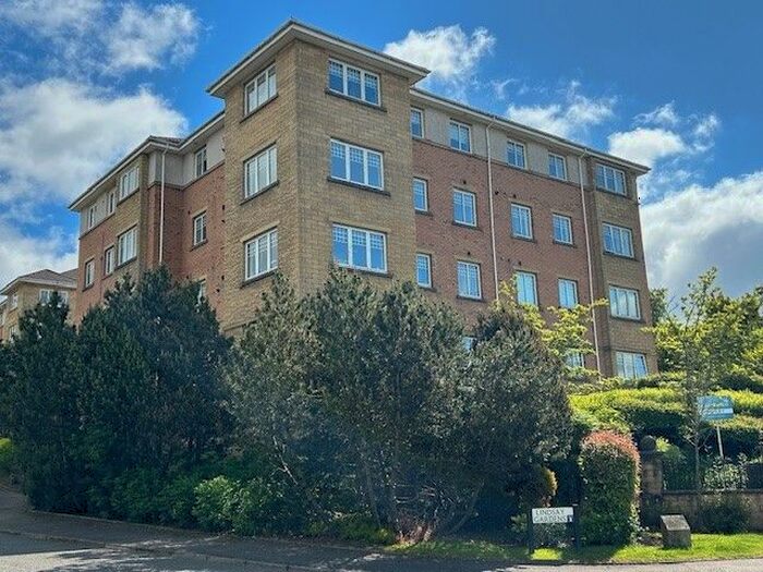 3 Bedroom Flat To Rent In Lindsay Gardens, Bathgate, EH48