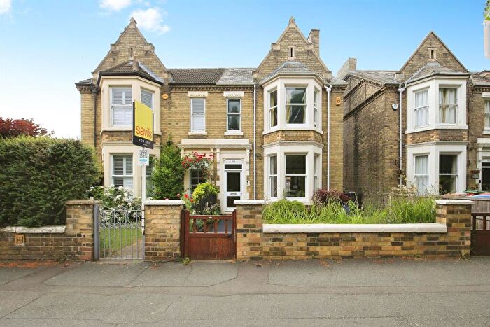 4 Bedroom Semi-Detached House For Sale In Broadway, Peterborough, PE1
