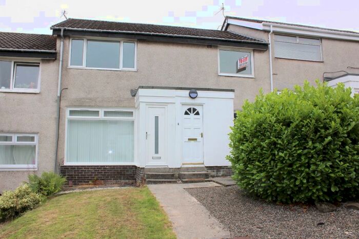 2 Bedroom Flat To Rent In Fortingall Crescent, Polmont, Falkirk, FK2