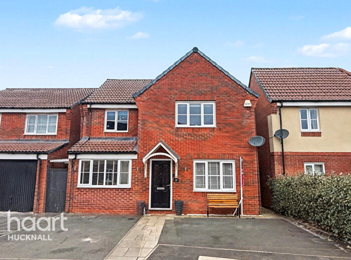 4 Bedroom Detached House For Sale In Defiant Close, Nottingham, NG15
