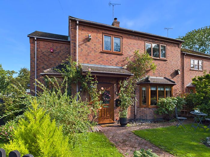 4 Bedroom Detached House For Sale In Mill Road, Bronington, SY13