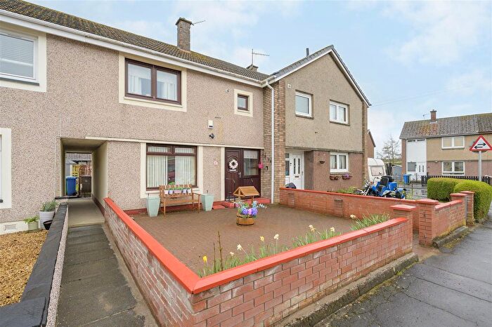 2 Bedroom Terraced House For Sale In Forth Gardens, Oakley, KY12