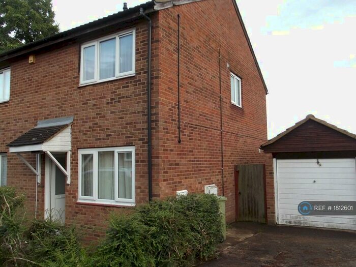 2 Bedroom Semi-Detached House To Rent In Montagu Drive, Eaglestone, Milton Keynes, MK6