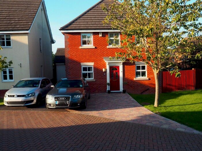 3 Bedroom Detached House To Rent In Barons Close, Leicester, LE9