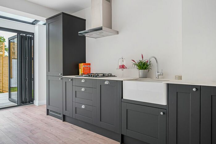 2 Bedroom Terraced House For Sale In Castleview Road, Weybridge, KT13