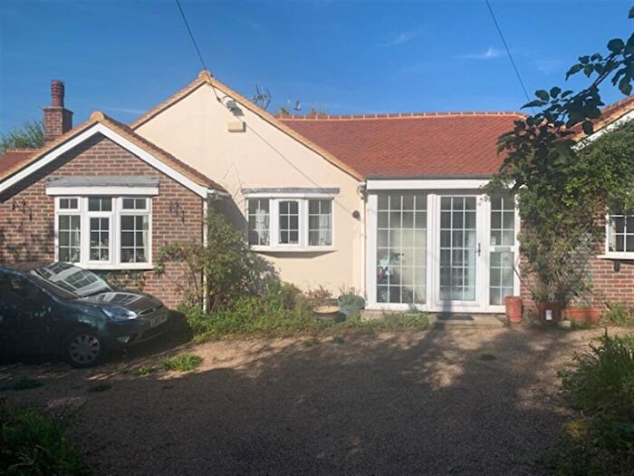 3 Bedroom Bungalow For Sale In Church Street, Rudgwick, Horsham, RH12