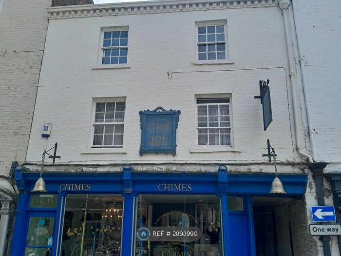 1 Bedroom Flat To Rent In Kirkgate, Ripon, HG4