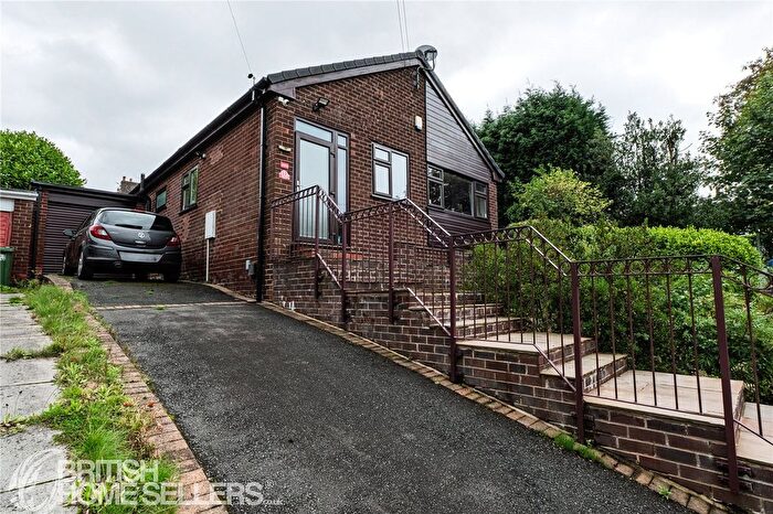 3 Bedroom Bungalow For Sale In The Mall, Stalybridge, Greater Manchester, SK15