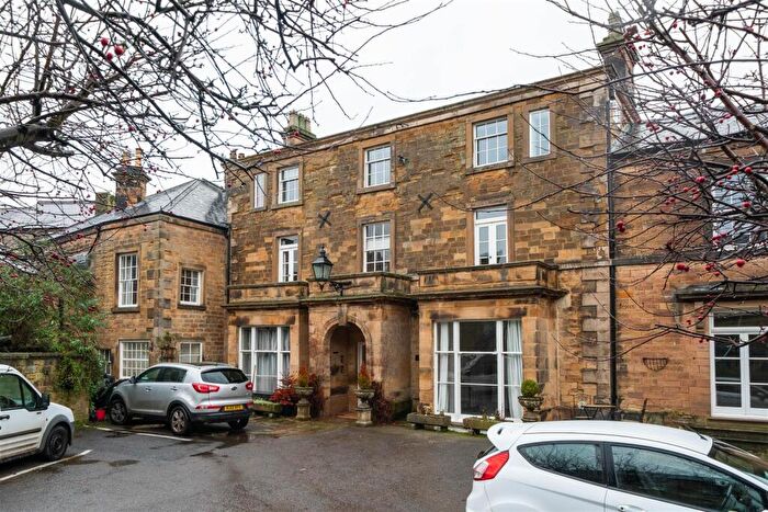 7 Bedroom Block Of Apartments For Sale In Water Street, Bakewell, DE45