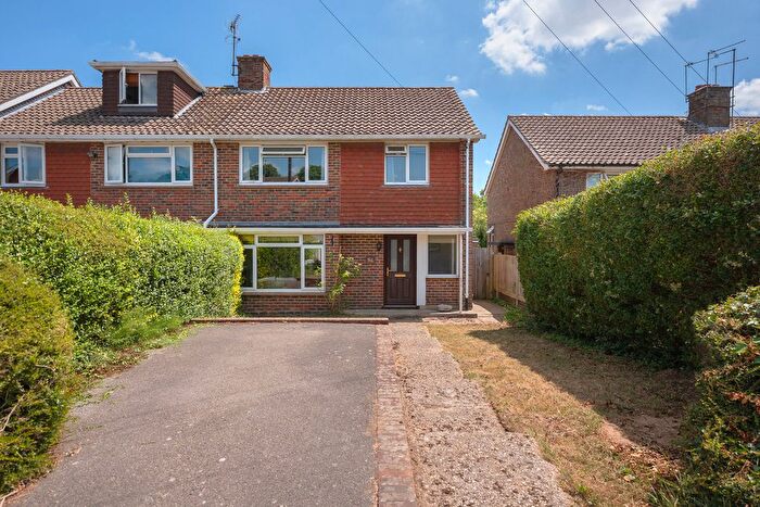 3 Bedroom End Of Terrace House For Sale In Nicholsfield, Billingshurst, RH14