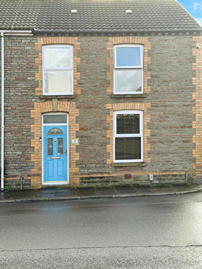 3 Bedroom End Of Terrace House For Sale In Manor Street, Port Talbot, SA13