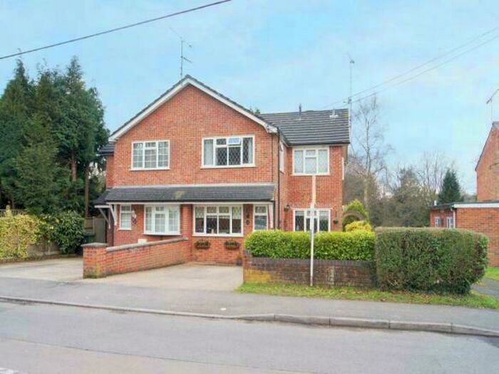 4 Bedroom Semi-Detached House To Rent In Kings Lane, Windlesham, Surrey, GU20