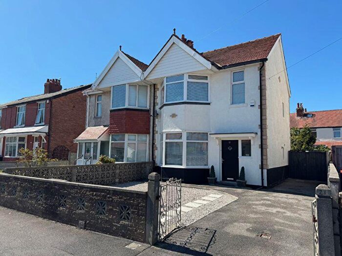 3 Bedroom Semi-Detached House For Sale In Henley Avenue - Thornton Cleveleys -, FY5
