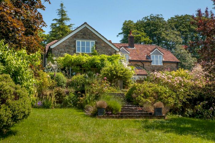 4 Bedroom Detached House For Sale In Cucklington, Wincanton, Somerset, BA9