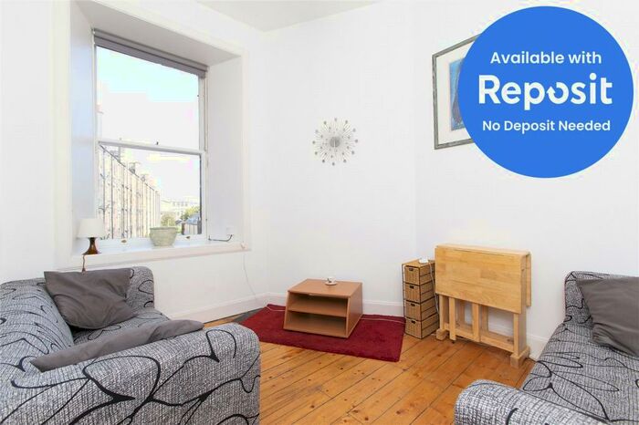 4 Bedroom Apartment To Rent In Broughton Street, Broughton, Edinburgh, EH1