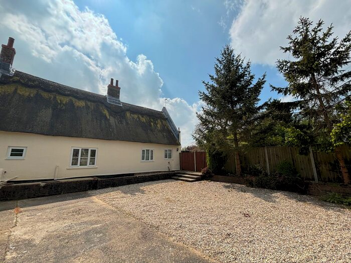 3 Bedroom Property To Rent In White Horse Lane, Briggate, North Walsham, NR28