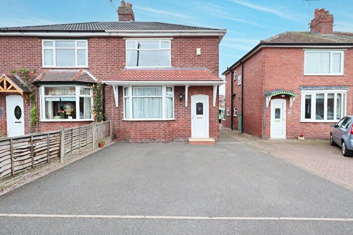 2 Bedroom Semi-Detached House To Rent In Craddock Road, Stafford, Staffordshire, ST16