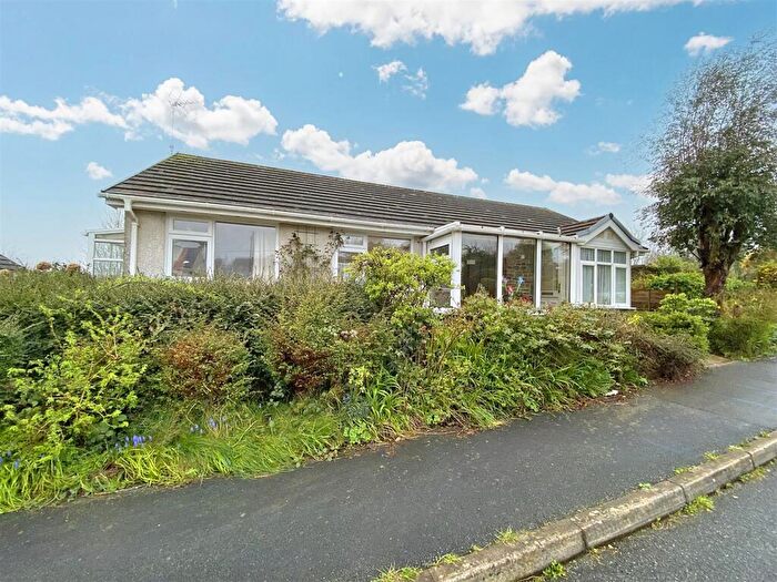 3 Bedroom Detached Bungalow For Sale In High Grove, Twycross, Saundersfoot, SA69