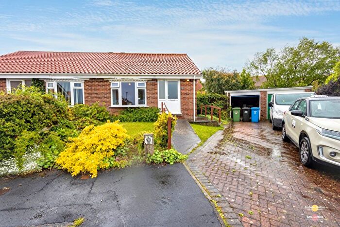 2 Bedroom Semi-Detached Bungalow For Sale In Bracken Close, Whitby, North Yorkshire, YO22