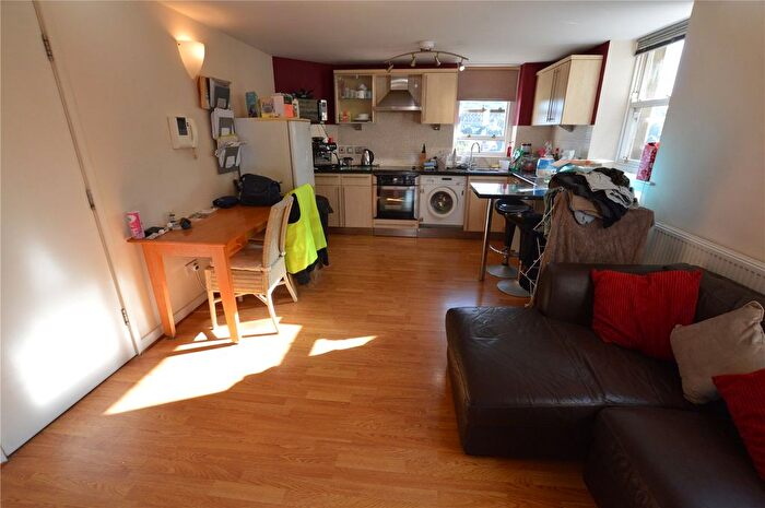 1 Bedroom Flat For Sale In Boothroyds House, Carlton Road, Dewsbury, West Yorkshire, WF13