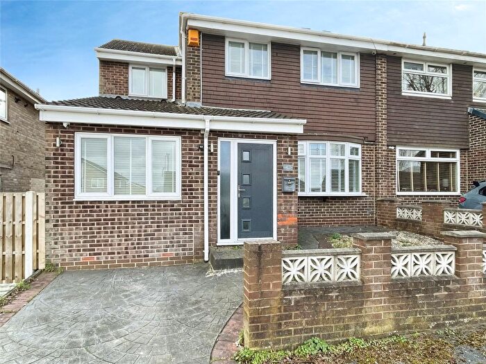 4 Bedroom Semi Detached House For Sale In Acacia Crescent, Killamarsh, Sheffield, Derbyshire, S21