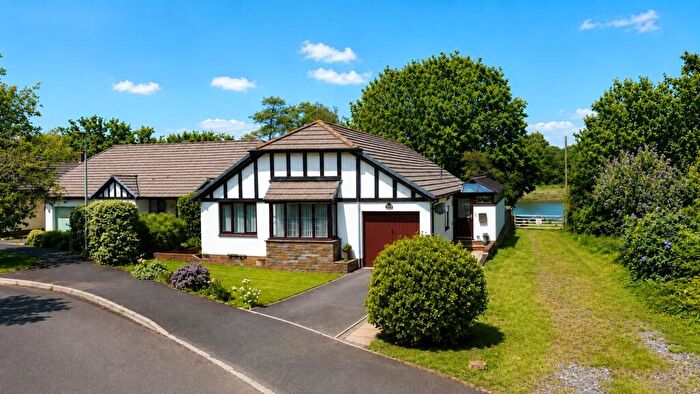 3 Bedroom Bungalow For Sale In Taw Meadow Crescent, Fremington, Barnstaple, Devon, EX31