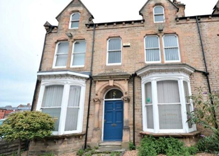 6 Bedroom Town House For Sale In Victoria Avenue, Bishop Auckland, County Durham, DL14