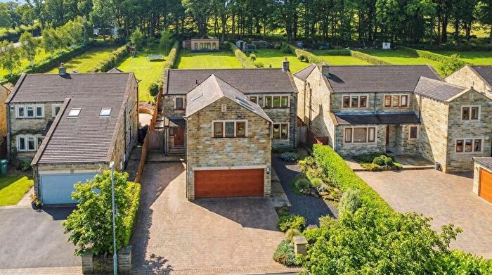 5 Bedroom Detached House For Sale In Woodside Lodge, Kirkburton, Huddersfield, HD8