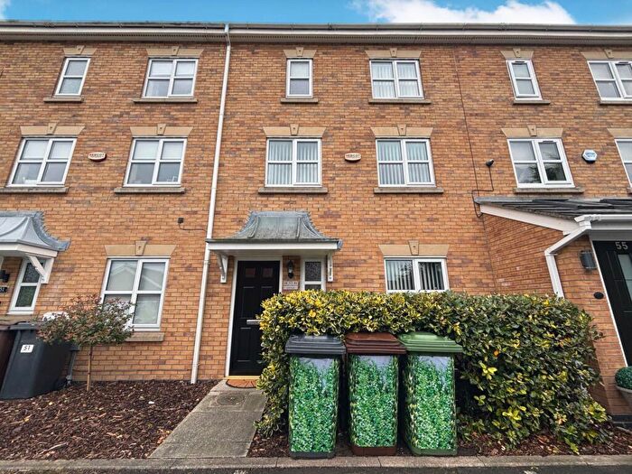 3 Bedroom Town House For Sale In Dapple Heath Avenue, Melling, L31