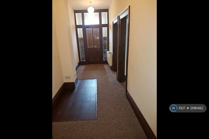 1 Bedroom Flat To Rent In Langsett Road, Sheffield, S6