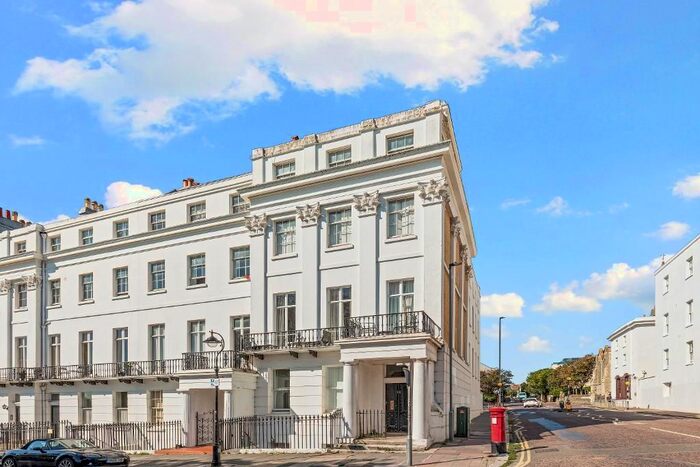 1 Bedroom Flat To Rent In Sussex Square, Brighton, BN2