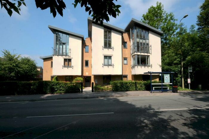 3 Bedroom Flat To Rent In Park View, Marston Road, OX4