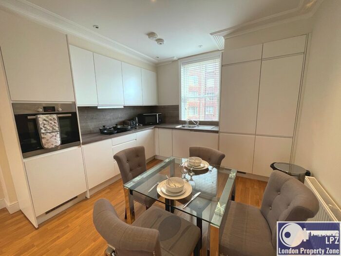 1 Bedroom Flat To Rent In Hamlet Garden, Ravenscourt Park, Hammersmith, W6