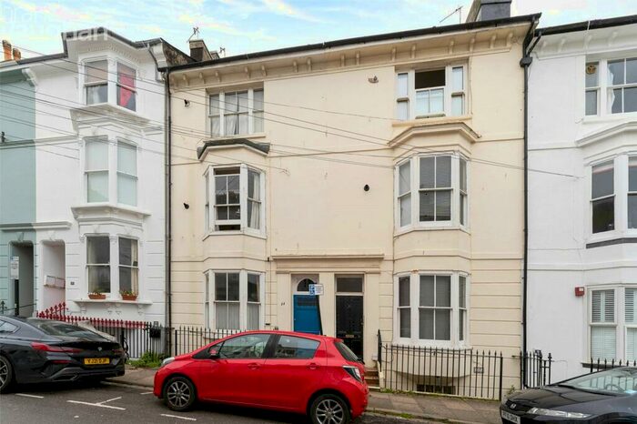 1 Bedroom Flat To Rent In College Road, Brighton, East Sussex, BN2