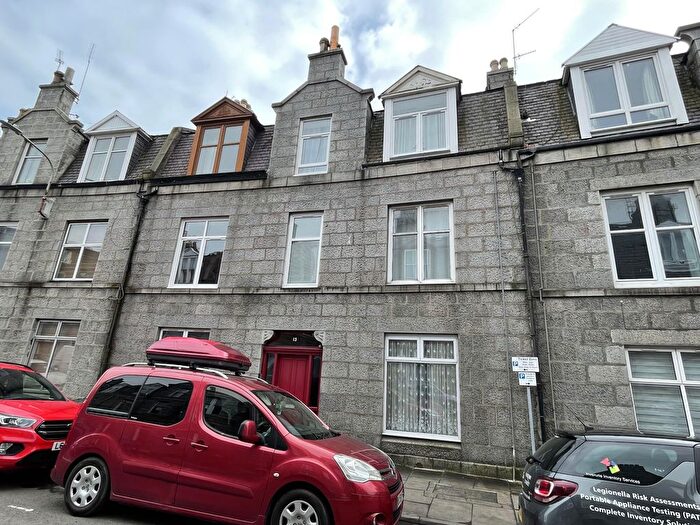 1 Bedroom Flat To Rent In Wallfield Place, Aberdeen, AB25