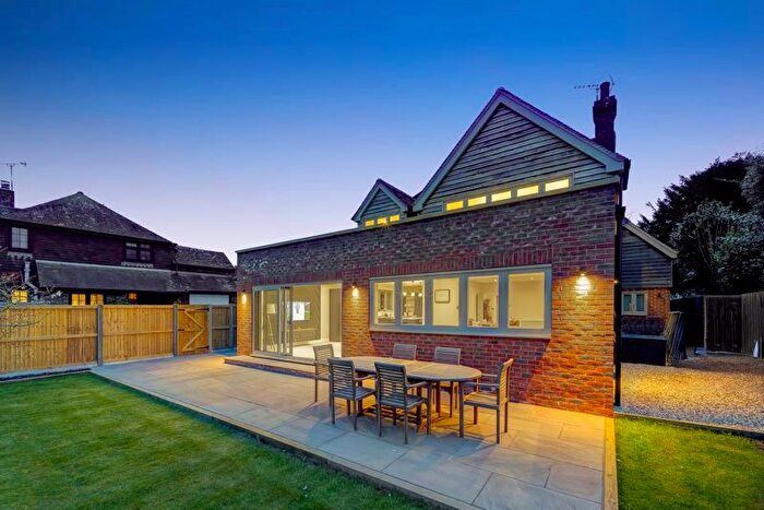 5 Bedroom Detached House For Sale In Easter House, Chichester, PO18