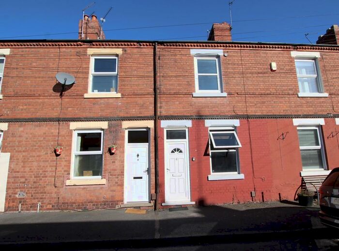 3 Bedroom Terraced House To Rent In Ferriby Terrace, The Meadows, NG2