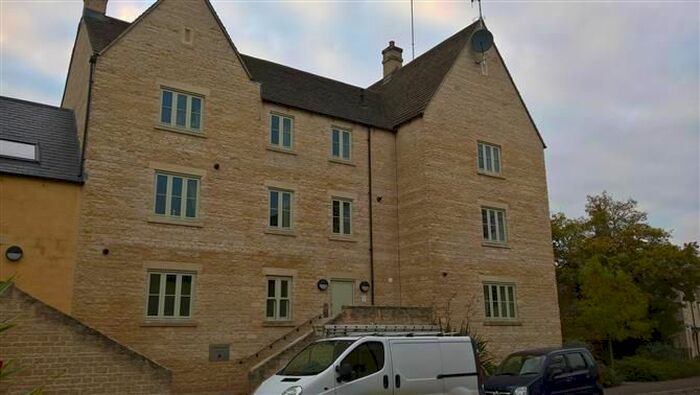 2 Bedroom Flat To Rent In Mulberry Court, Middle Mead, Cirencester, GL7