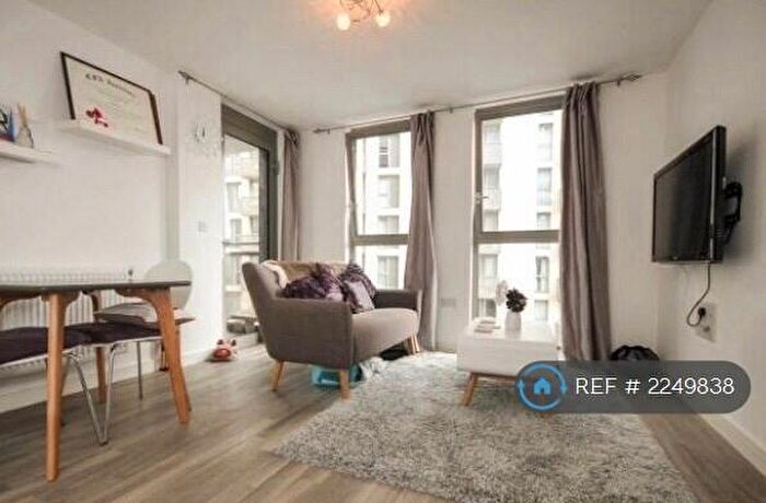 1 Bedroom Flat To Rent In Renaissance, London, SE13