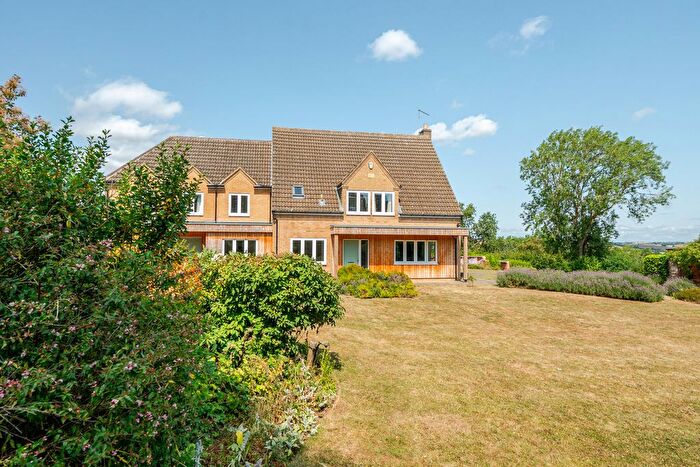 4 Bedroom Detached House For Sale In Church Lane, East Carlton, LE16