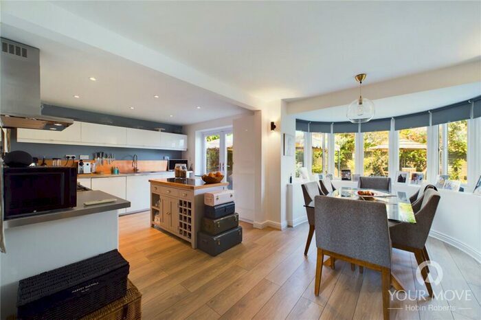 4 Bedroom Detached House To Rent In Far Brook, Brixworth, Northampton, NN6